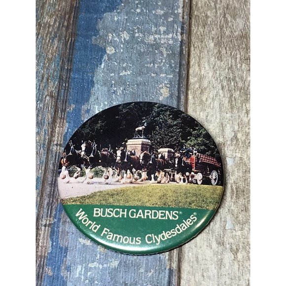 VINTAGE BUSCH GARDENS THEME PARK CLYDESDALE HORSE COLLECTIBLE PIN Back VERY RARE - Picture 1 of 3